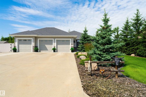 156 Greenfield Way, Fort Saskatchewan, AB - Outdoor