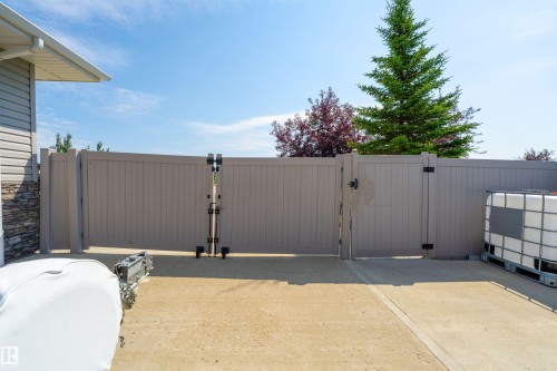 156 Greenfield Way, Fort Saskatchewan, AB - Outdoor