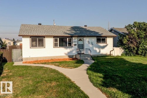 13517 136 Street Nw, Edmonton, AB - Outdoor