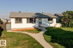 13517 136 Street NW  Edmonton, AB T5L 2A2