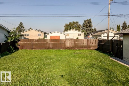 13517 136 Street Nw, Edmonton, AB - Outdoor