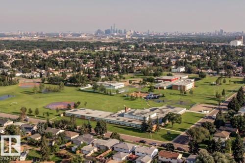 13517 136 Street Nw, Edmonton, AB - Outdoor With View