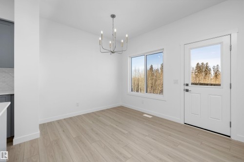 4182 Kinglet Drive Nw, Edmonton, AB - Indoor Photo Showing Other Room