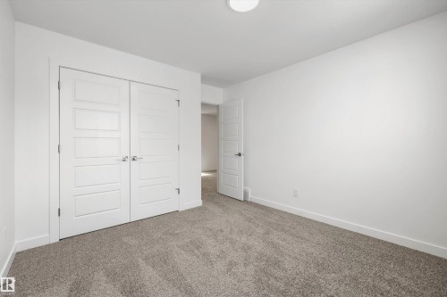 4182 Kinglet Drive Nw, Edmonton, AB - Indoor Photo Showing Other Room