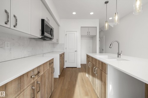 18855 29 Avenue Nw, Edmonton, AB - Indoor Photo Showing Kitchen With Upgraded Kitchen