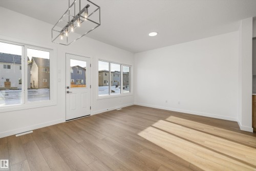18855 29 Avenue Nw, Edmonton, AB - Indoor Photo Showing Other Room