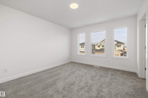 18855 29 Avenue Nw, Edmonton, AB - Indoor Photo Showing Other Room