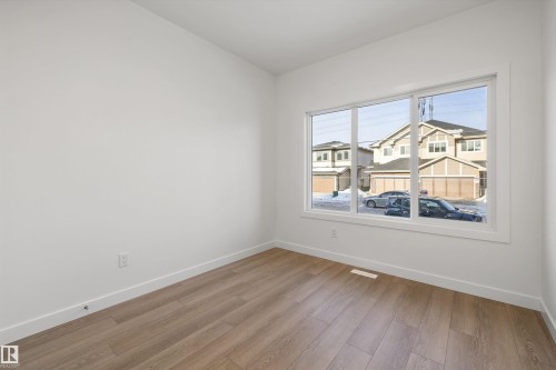 18855 29 Avenue Nw, Edmonton, AB - Indoor Photo Showing Other Room