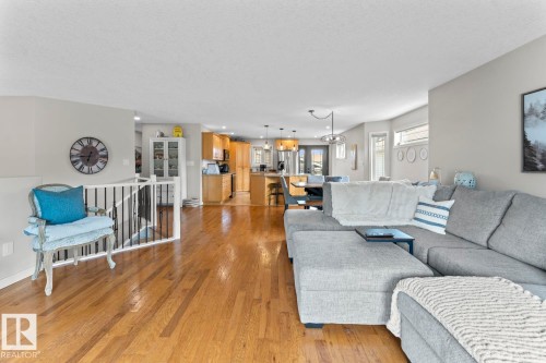 4109 40 Street, Bonnyville Town, AB - Indoor Photo Showing Living Room