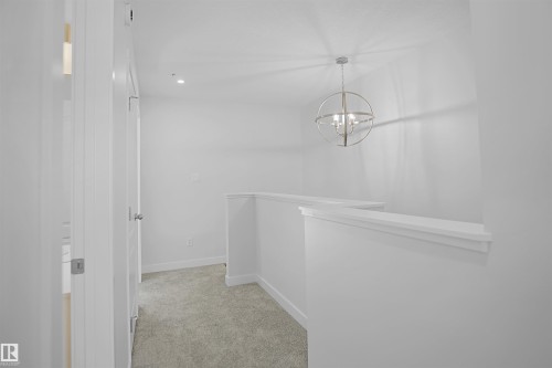 7389 Keeler Crescent Sw, Edmonton, AB - Indoor Photo Showing Other Room