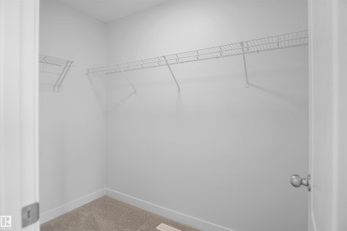 7389 Keeler Crescent Sw, Edmonton, AB - Indoor With Storage