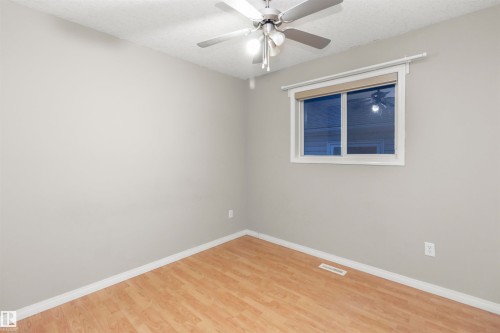 11517 83 Street Nw, Edmonton, AB - Indoor Photo Showing Other Room
