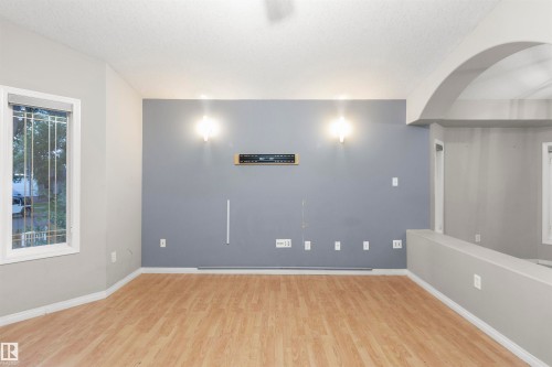 11517 83 Street Nw, Edmonton, AB - Indoor Photo Showing Other Room