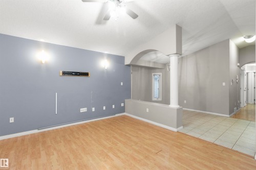 11517 83 Street Nw, Edmonton, AB - Indoor Photo Showing Other Room