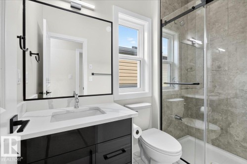 9814 155 Street Nw, Edmonton, AB - Indoor Photo Showing Bathroom