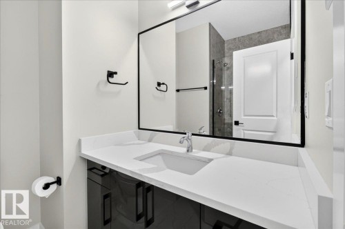 9814 155 Street Nw, Edmonton, AB - Indoor Photo Showing Bathroom