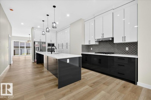 9814 155 Street Nw, Edmonton, AB - Indoor Photo Showing Kitchen With Upgraded Kitchen