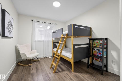 6741 162A Avenue Nw, Edmonton, AB - Indoor Photo Showing Bedroom