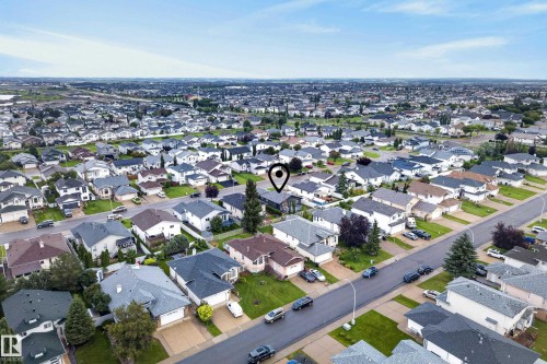 6741 162A Avenue Nw, Edmonton, AB - Outdoor With View