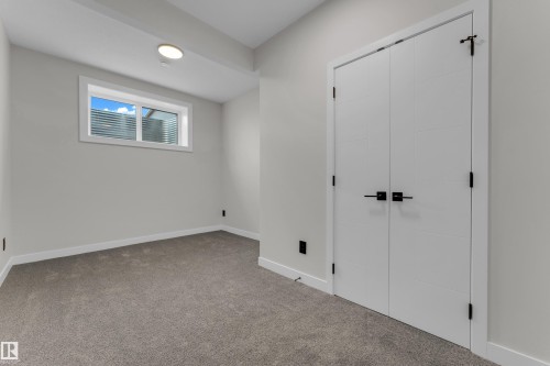 1912 48 Street Sw, Edmonton, AB - Indoor Photo Showing Other Room