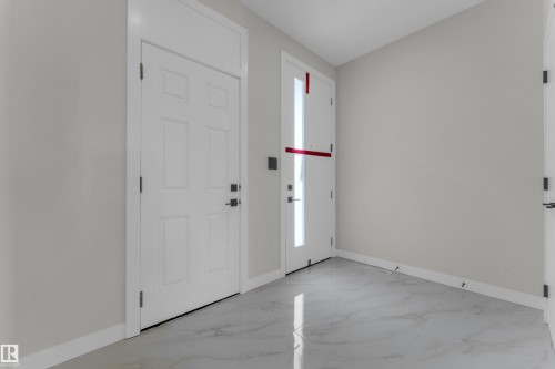 1912 48 Street Sw, Edmonton, AB - Indoor Photo Showing Other Room