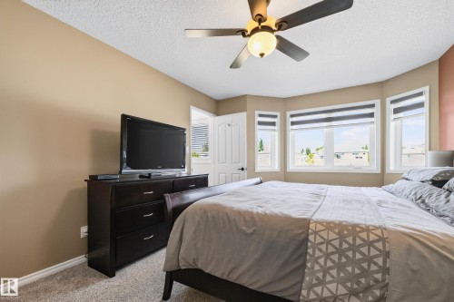 97 Foxboro Way, Sherwood Park, AB - Indoor Photo Showing Bedroom