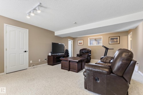 97 Foxboro Way, Sherwood Park, AB - Indoor