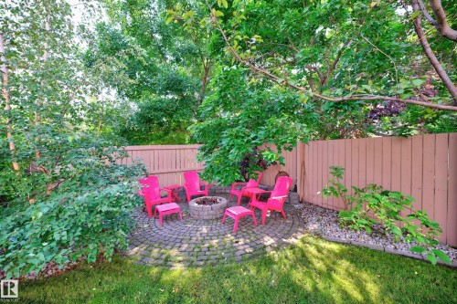 97 Foxboro Way, Sherwood Park, AB - Outdoor