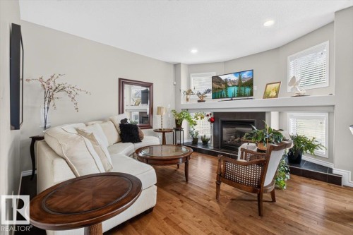 74 Everitt Dr Drive, St. Albert, AB - Indoor Photo Showing Living Room With Fireplace