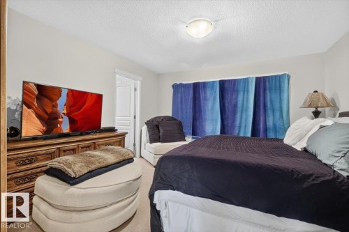 74 Everitt Dr Drive, St. Albert, AB - Indoor Photo Showing Bedroom