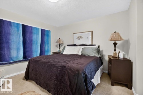 74 Everitt Dr Drive, St. Albert, AB - Indoor Photo Showing Bedroom