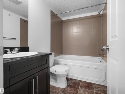 #417 12035 22 Av Sw, Edmonton, AB - Indoor Photo Showing Bathroom