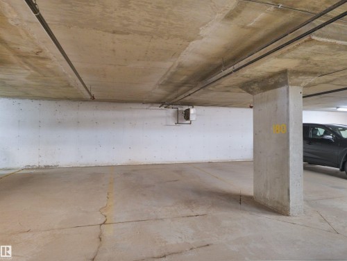 #417 12035 22 Av Sw, Edmonton, AB - Indoor Photo Showing Garage