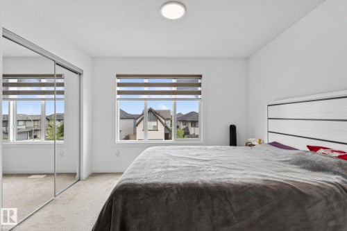 #44 1025 Secord Pm Nw, Edmonton, AB - Indoor Photo Showing Bedroom