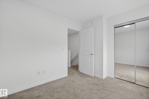#44 1025 Secord Pm Nw, Edmonton, AB - Indoor Photo Showing Other Room