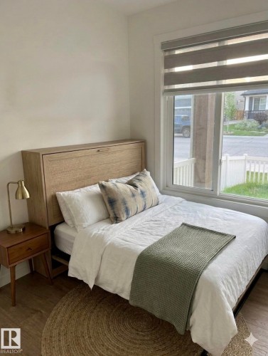 #44 1025 Secord Pm Nw, Edmonton, AB - Indoor Photo Showing Bedroom