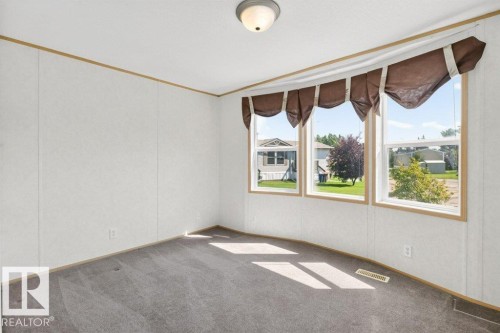 #1254 53222 Range Road 272, Rural Parkland County, AB - Indoor Photo Showing Other Room