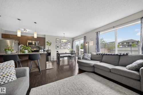 2155 67 Street Sw, Edmonton, AB - Indoor Photo Showing Living Room