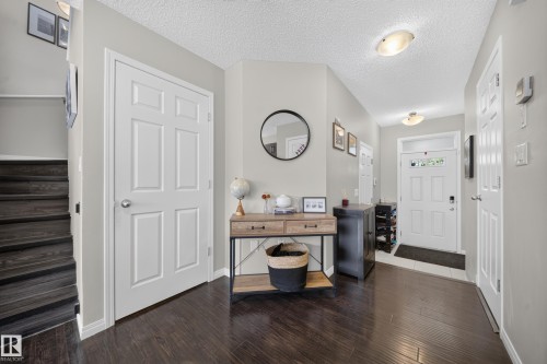 2155 67 Street Sw, Edmonton, AB - Indoor Photo Showing Other Room