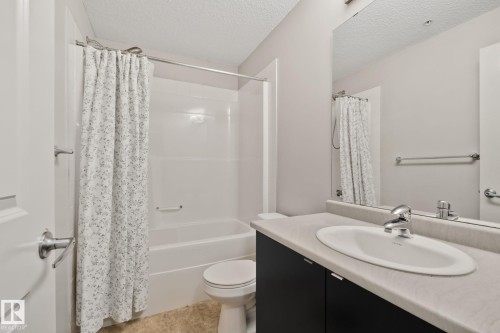 #226 344 Windermere Rd Nw, Edmonton, AB - Indoor Photo Showing Bathroom