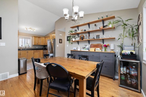 11432 87 Street Nw, Edmonton, AB - Indoor Photo Showing Dining Room