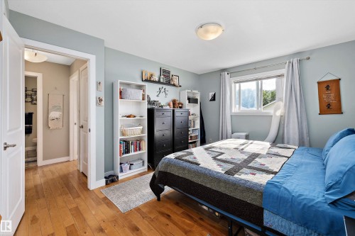 11432 87 Street Nw, Edmonton, AB - Indoor Photo Showing Bedroom