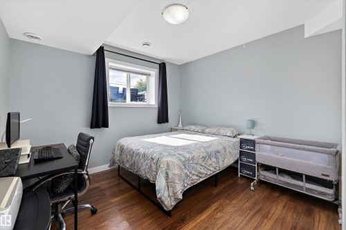 11432 87 Street Nw, Edmonton, AB - Indoor Photo Showing Bedroom