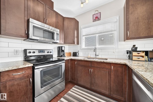 2681 Sir Arthur Currie Way Nw, Edmonton, AB - Indoor Photo Showing Kitchen With Stainless Steel Kitchen