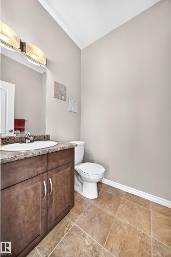 2681 Sir Arthur Currie Way Nw, Edmonton, AB - Indoor Photo Showing Bathroom