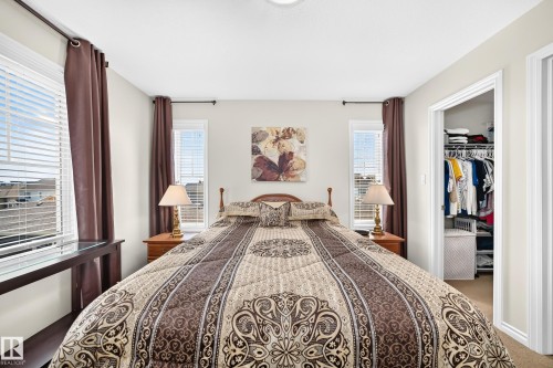 2681 Sir Arthur Currie Way Nw, Edmonton, AB - Indoor Photo Showing Bedroom