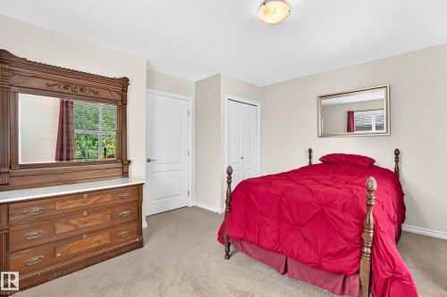 2681 Sir Arthur Currie Way Nw, Edmonton, AB - Indoor Photo Showing Bedroom