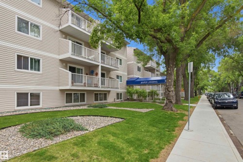 #112 10529 93 St Nw, Edmonton, AB - Outdoor