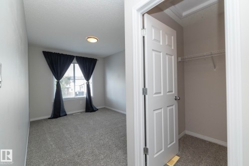 5233 Crabapple Link Sw, Edmonton, AB - Indoor Photo Showing Other Room