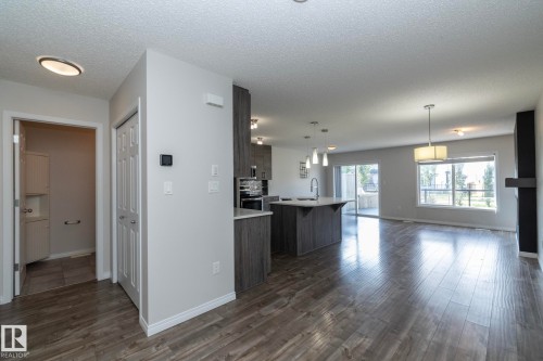 5233 Crabapple Link Sw, Edmonton, AB - Indoor